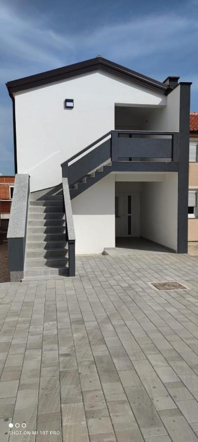 Apartments Alen فير المظهر الخارجي الصورة